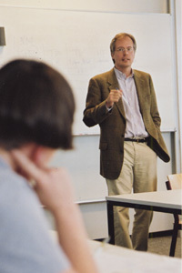 Professor im Seminar