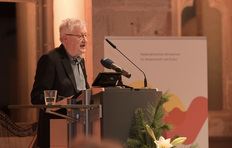 Preisträger Jochen Schimmang am Rednerpult