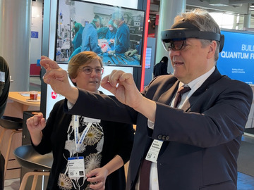 Prof. Joachim Schachtner auf der Hannover Messe