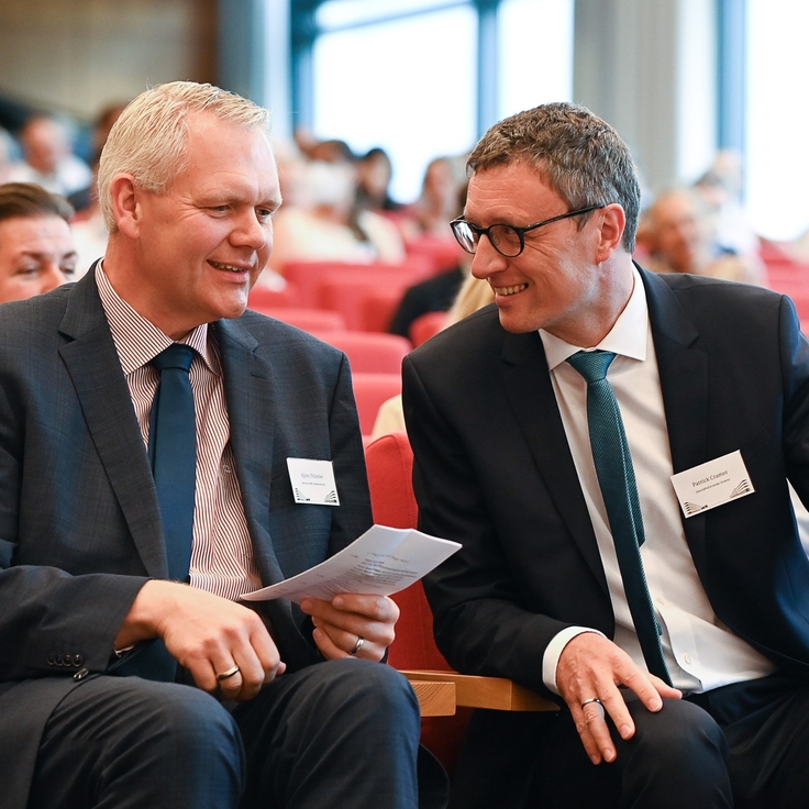 Björn Thümler und Professor Patrick Cramer