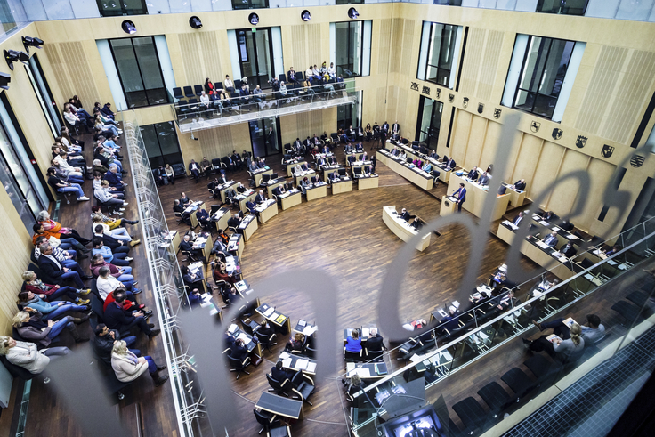 Schmuckbild: Blick in den Bundesrat während einer Sitzung.