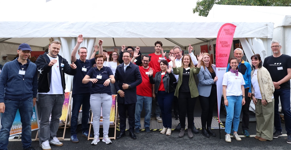 Team Gemeinschaftsstand MWK beim Tag der Niedersachsen in Braunschweig 2026